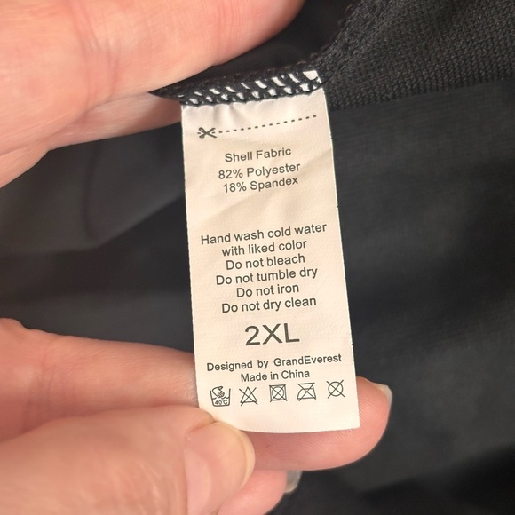 NWT Enjoy the Sunshine Elegant Black One-Piece Swimsuit - Picture 7 of 8